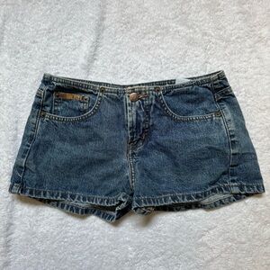 Vintage Women’s Femme LEI Denim Jean Short Shorts Size 1 Y2K Trashed Art Deco